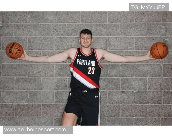 杨瀚森克林根双塔组合分析各自优势助力球队发展